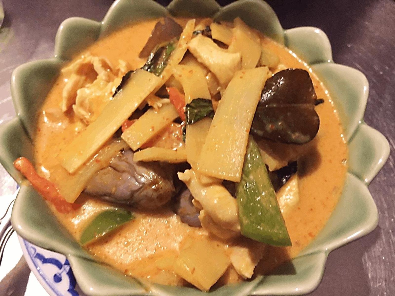 Order Red Curry (Gaeng Phed) food online from Toomie Thai store, Alameda on bringmethat.com