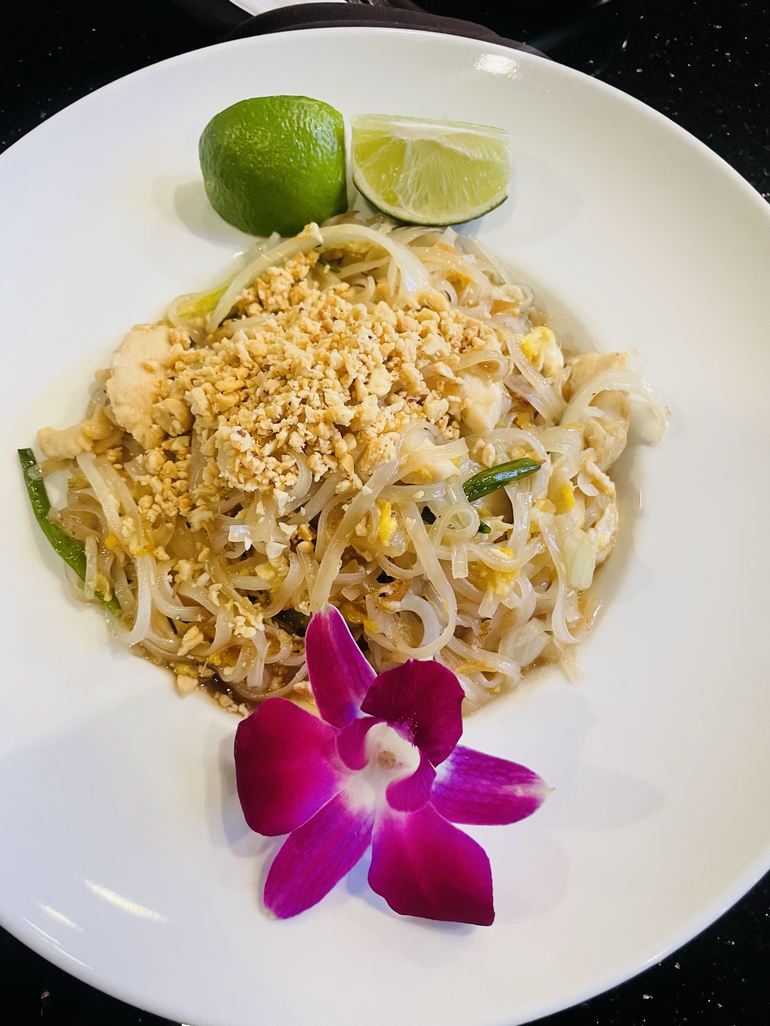 Order Chicken Pad Thai Noodle food online from Izumi store, Attleboro on bringmethat.com