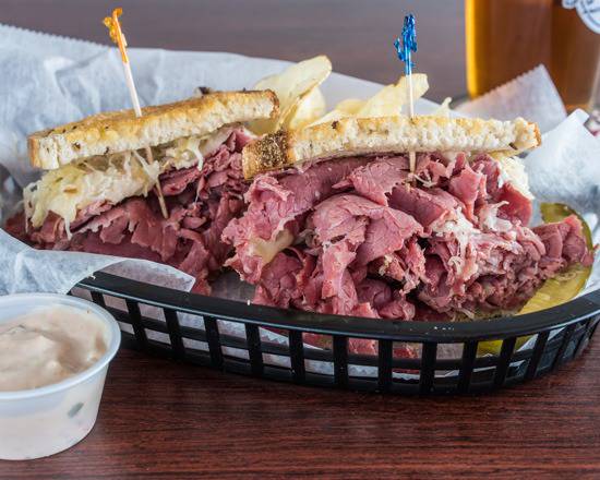 Order Reuben Sandwich + Choice of Starters food online from Kenny Tavern store, Cleveland on bringmethat.com