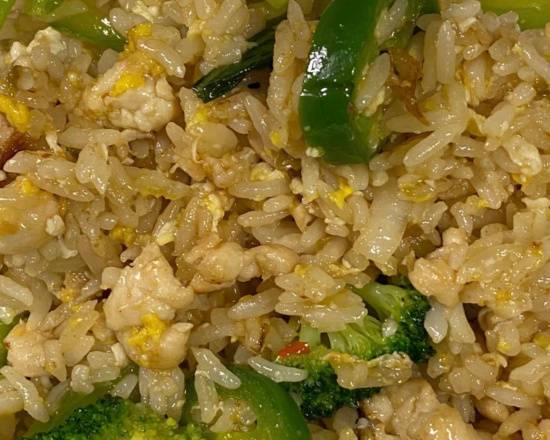 Order Basil Fried Rice food online from Thai Basil store, Springfield on bringmethat.com