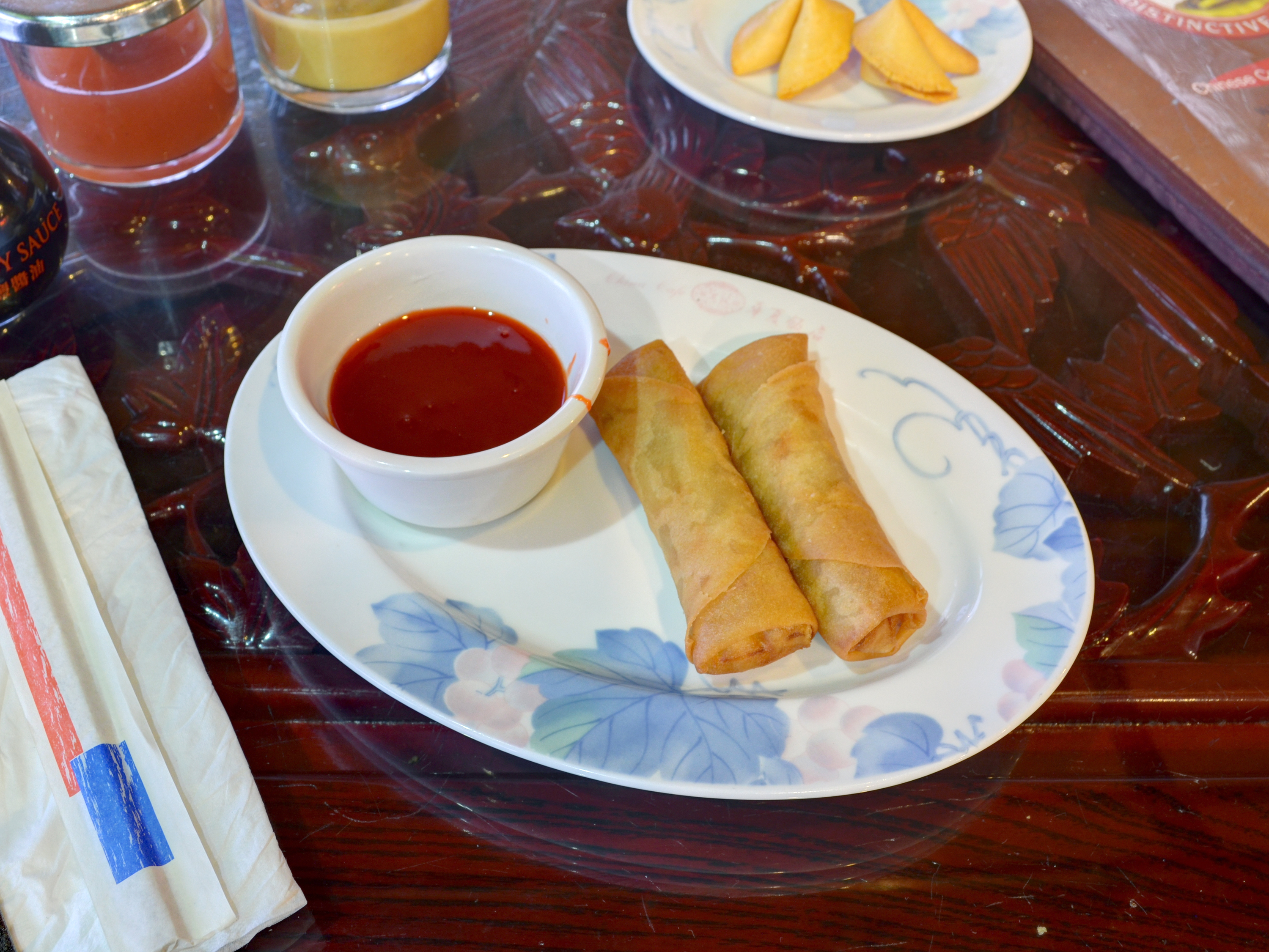 Order A3. Vegetable Spring Rolls food online from Sushi China Cafe store, Morrow on bringmethat.com