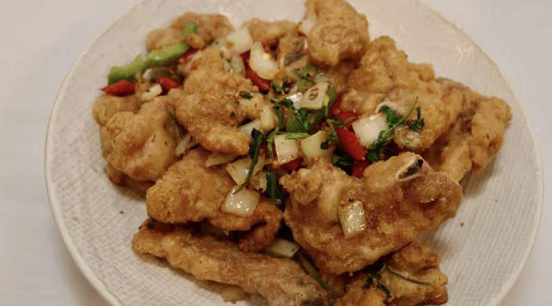 Order Crispy Salt & Pepper Pork Chop food online from King Chuan Restaurant store, San Carlos on bringmethat.com