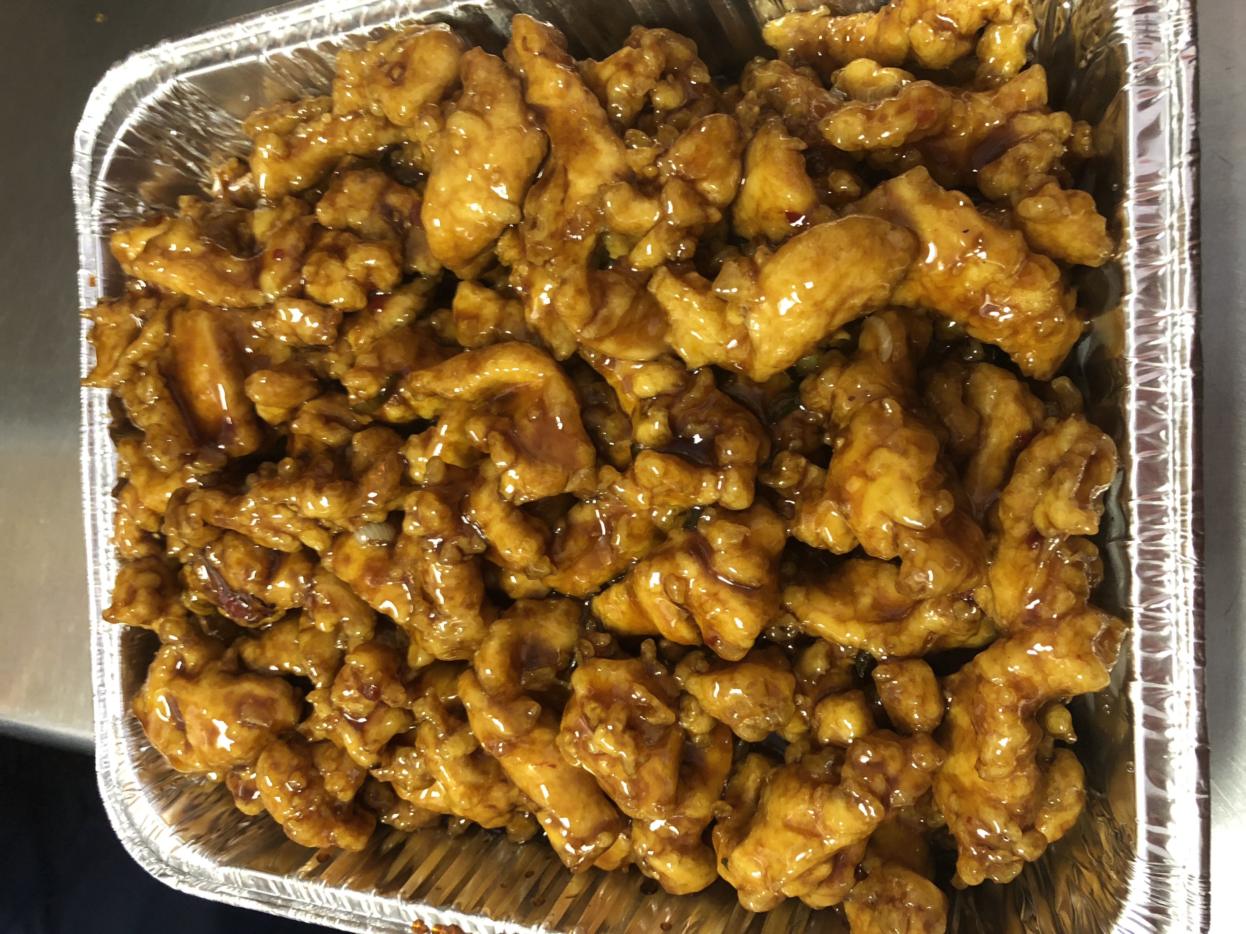 Order Hot Orange Chicken Party Tray food online from Great Wall Chinese Restaurant store, Western Springs on bringmethat.com