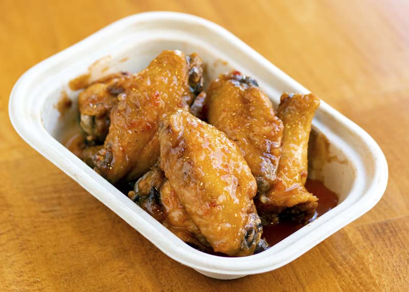 Order 6 Pecs. Wings food online from Fusabowl store, Cincinnati on bringmethat.com
