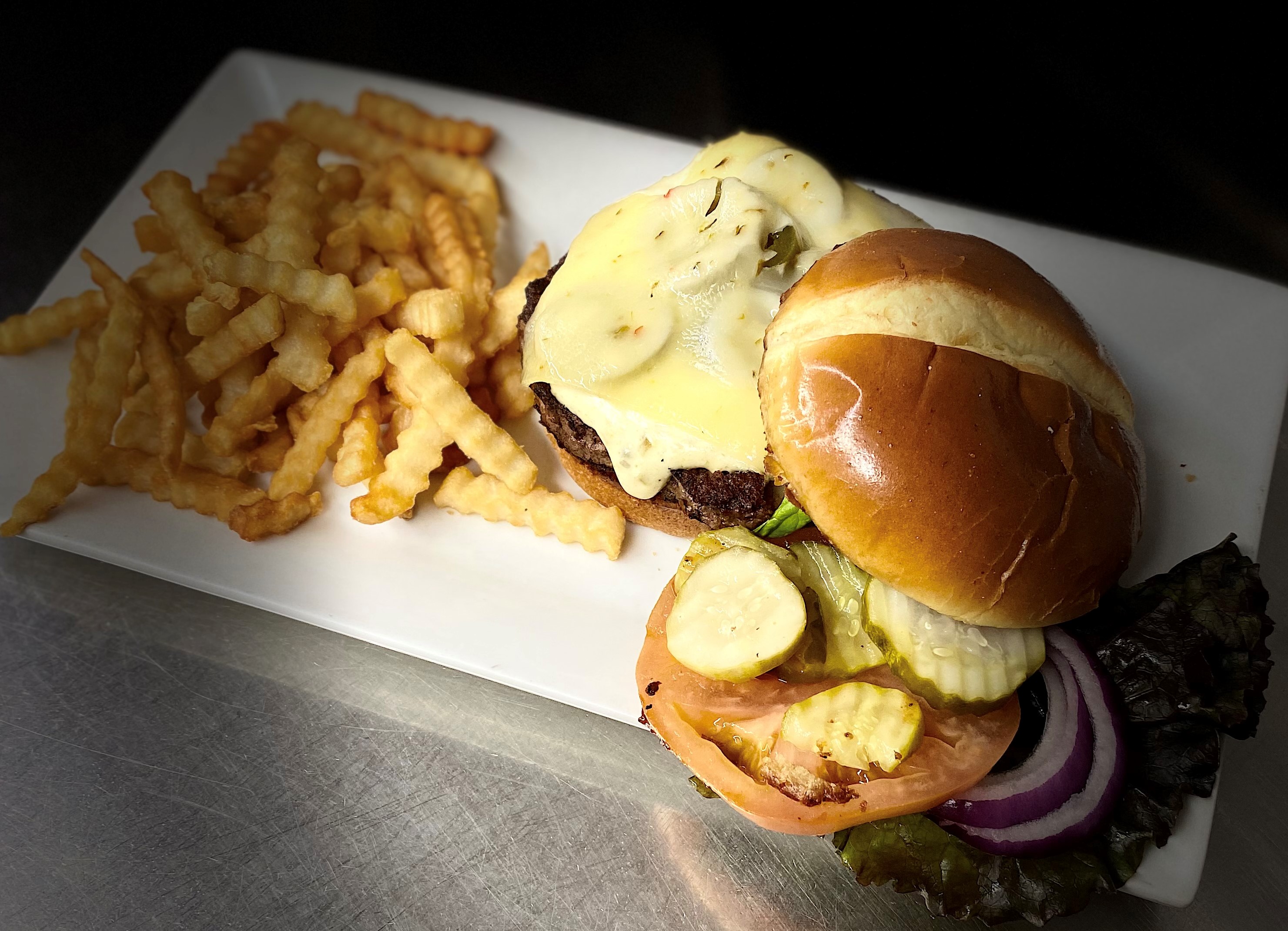 Order Sweet Jalapeno Burger food online from Verde Lounge store, Sioux Falls on bringmethat.com