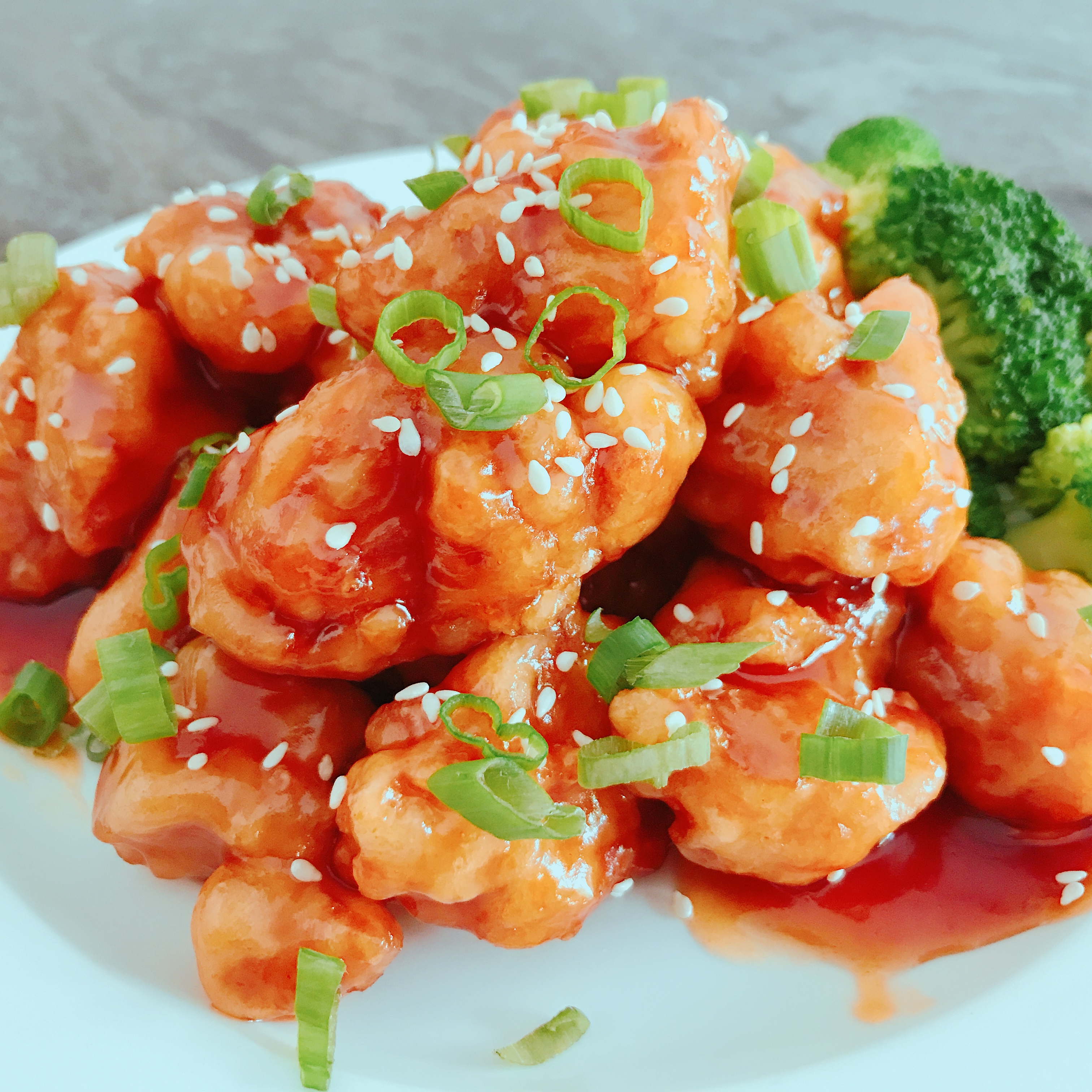 Order S12. Sesame Chicken food online from Eighty Eight Cafe Inc store, Winchester on bringmethat.com
