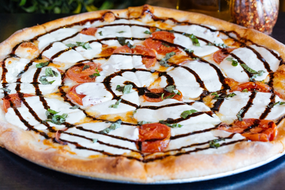 Order Caprese Pizza (vg) food online from Limoncello store, West Chester on bringmethat.com