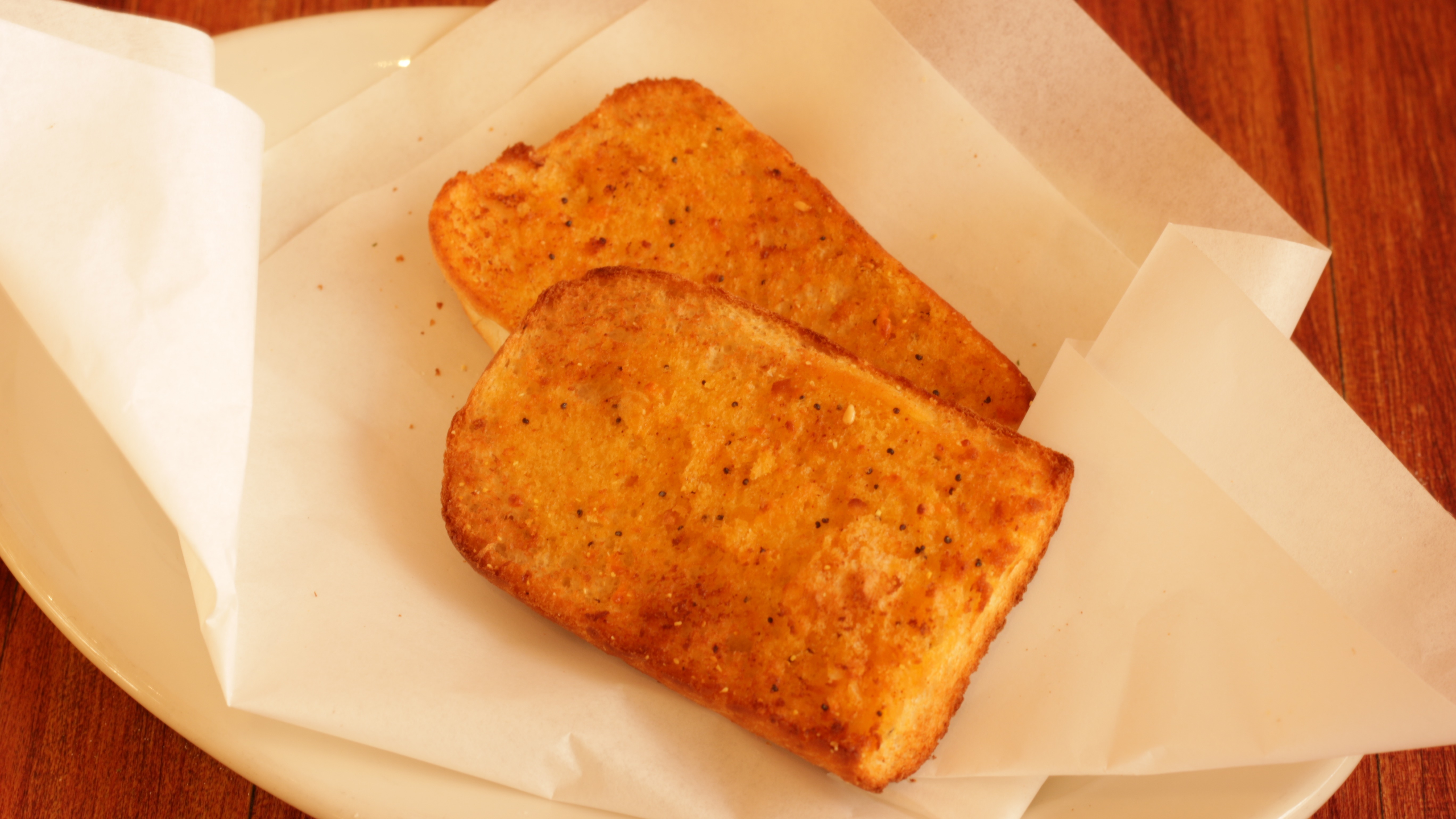 Order Garlic Bread food online from Antonious Pizza Cafe store, Riverside on bringmethat.com