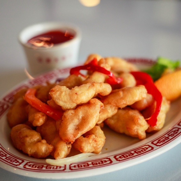 Order 62. Sweet and Sour Chicken food online from Oriental Express store, Old Forge on bringmethat.com