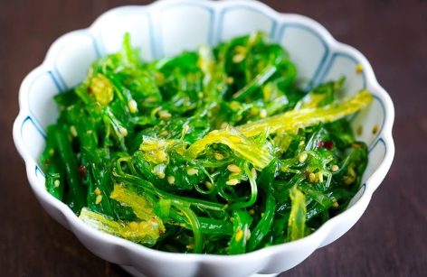 Order 11b. Seaweed Salad food online from Great Wall Chinese Restaurant store, Doylestown on bringmethat.com