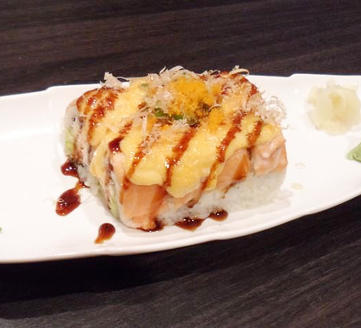 Order E26. Baked Salmon Roll food online from Icho Izakaya Fusion Cuisine store, Temple City on bringmethat.com
