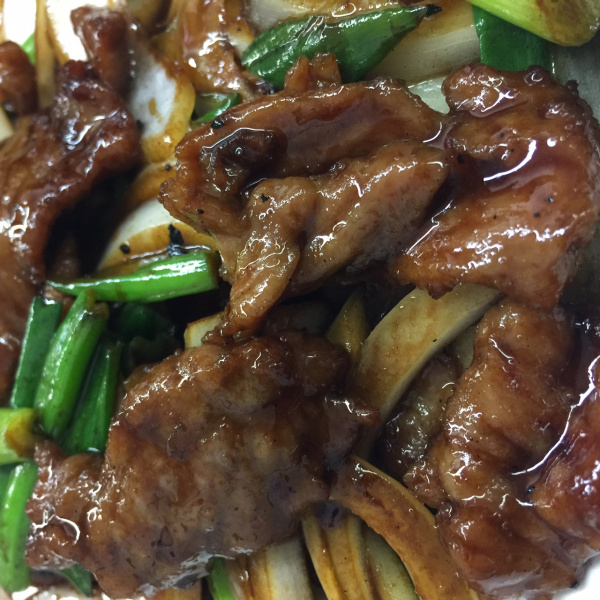 Order Mongolian Beef food online from Dragon Street Chinese Restaurant store, North Hollywood on bringmethat.com
