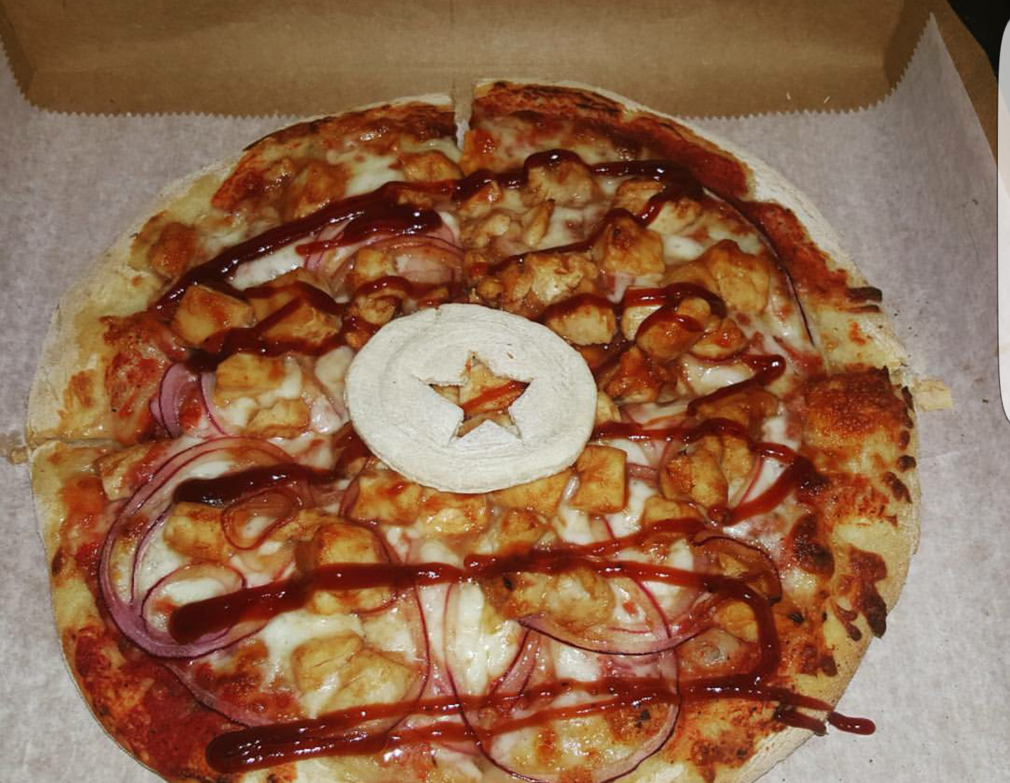 Order Captain America Pizza food online from Super hero sub shop store, Jersey City on bringmethat.com