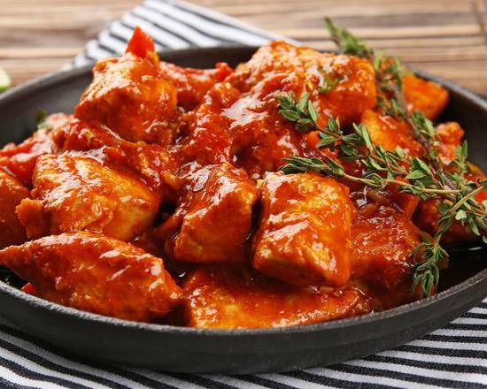 Order Chicken Tikka Masala food online from Indian Pizza Snob store, Pittsburgh on bringmethat.com