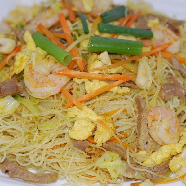 Order House Special Mix Mei Fun food online from Yan Asian Restaurant store, Rutherford on bringmethat.com