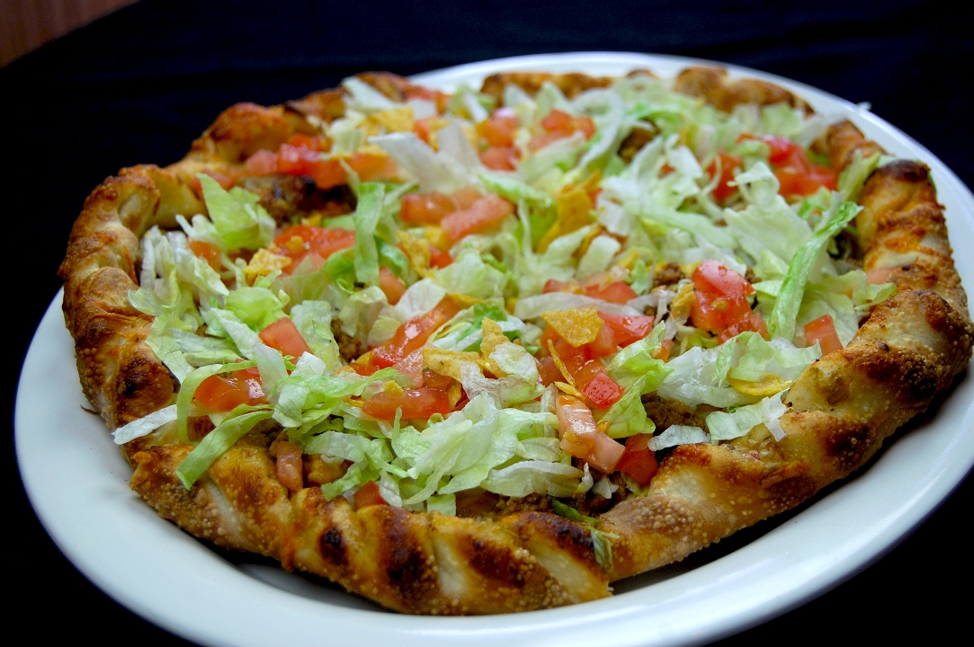 Order Taco Pizza Small food online from Ryan Sports Grill store, Fort Collins on bringmethat.com