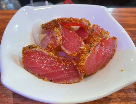 Order Pepper Tuna Appetizer food online from OMG Sushi store, Newport News on bringmethat.com