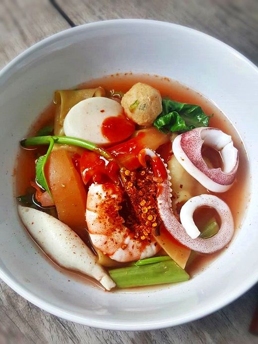Order Pink Noodle Seafood food online from Yakuza store, Flagstaff on bringmethat.com