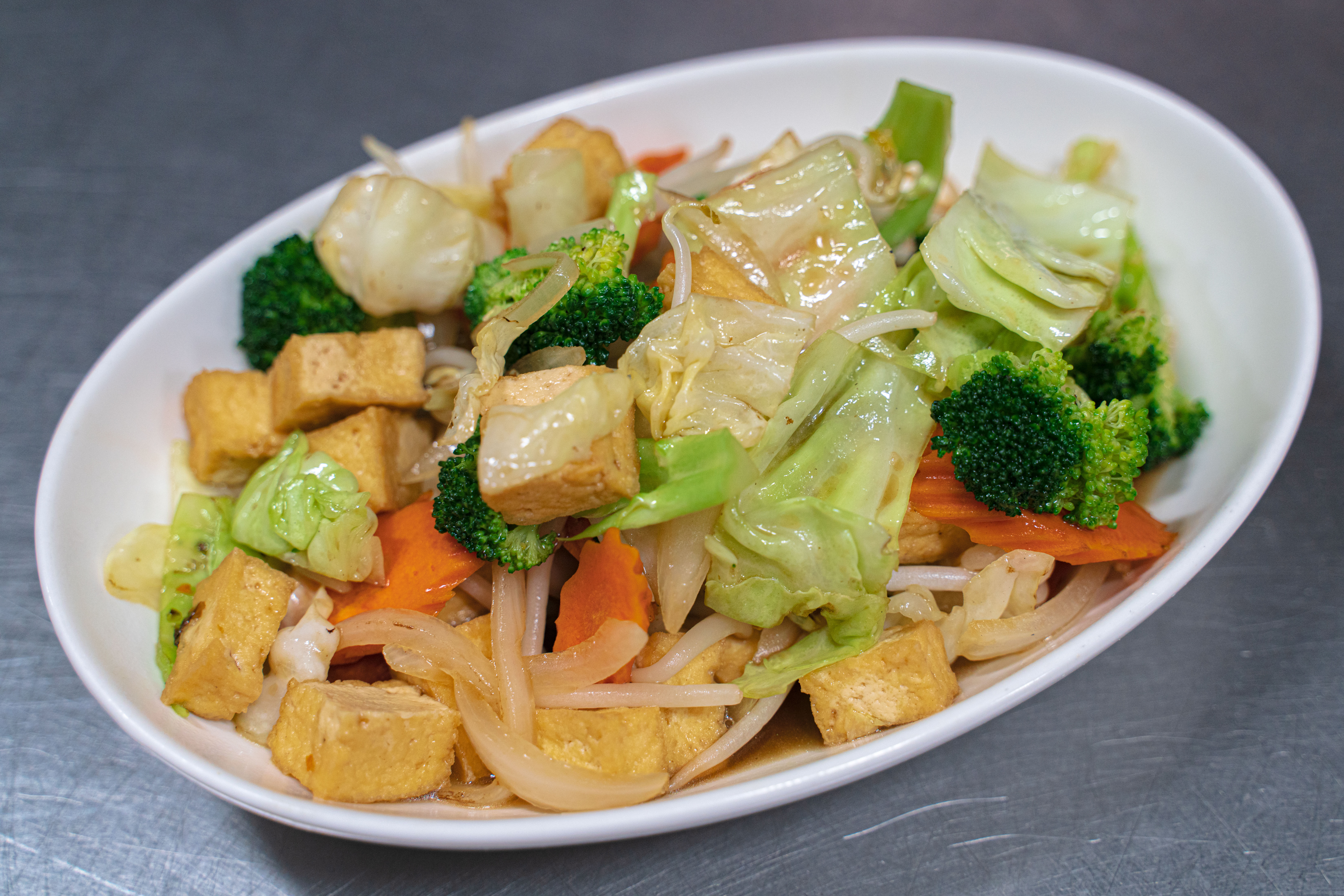 Order VEGETABLE SUPREME food online from Coco Thai Kitchen store, Los Angeles on bringmethat.com