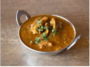 Order Andhra Chicken Curry food online from Sattva Indian store, Aliso Viejo on bringmethat.com
