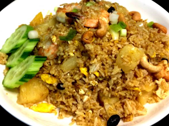 Order Pineapple Fried Rice food online from Thai Towne Eatery store, Orange on bringmethat.com