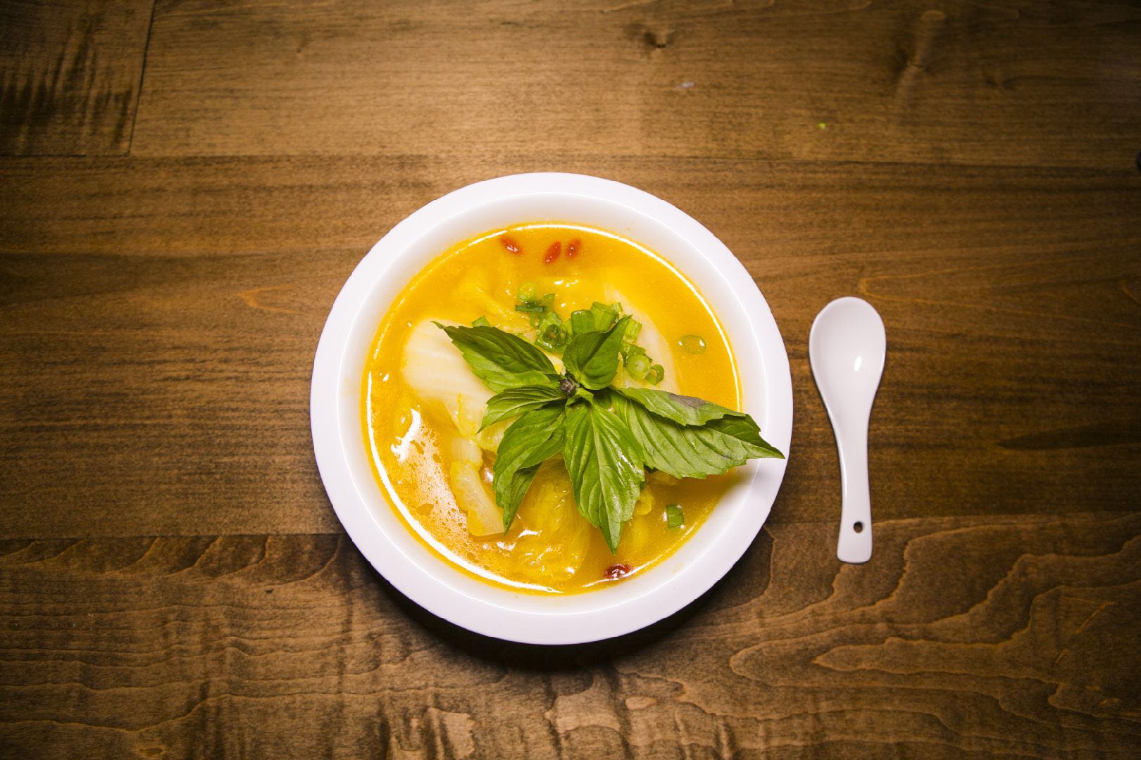 Order V7. Golden Cabbage Soup food online from Hui Restaurant & Bar store, New York on bringmethat.com