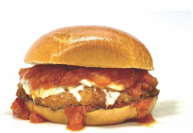 Order Crispy Chicken Parmesan food online from Friendly's store, Baltimore on bringmethat.com