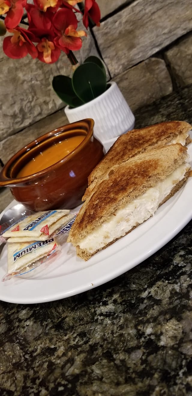Order Grilled Melt food online from Busy Bean Cafe store, Victor on bringmethat.com