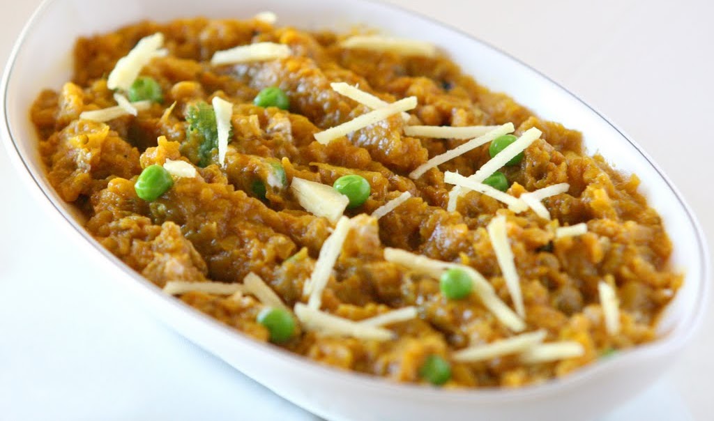 Order Eggplant Bhurta Dinner food online from The indian kitchen store, West Hollywood on bringmethat.com