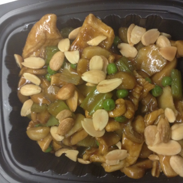 Order 4. Almond Chicken food online from Full House Chinese Restaurant store, San Antonio on bringmethat.com