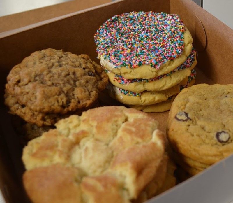 Order 1 dozen Classic Cookies food online from Country Cookie store, Saint Joseph on bringmethat.com