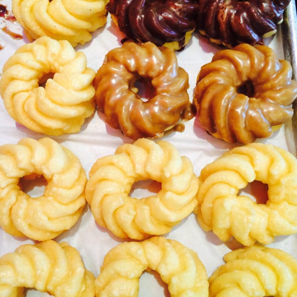Order French Cruller food online from Gateway Croissant store, San Francisco on bringmethat.com