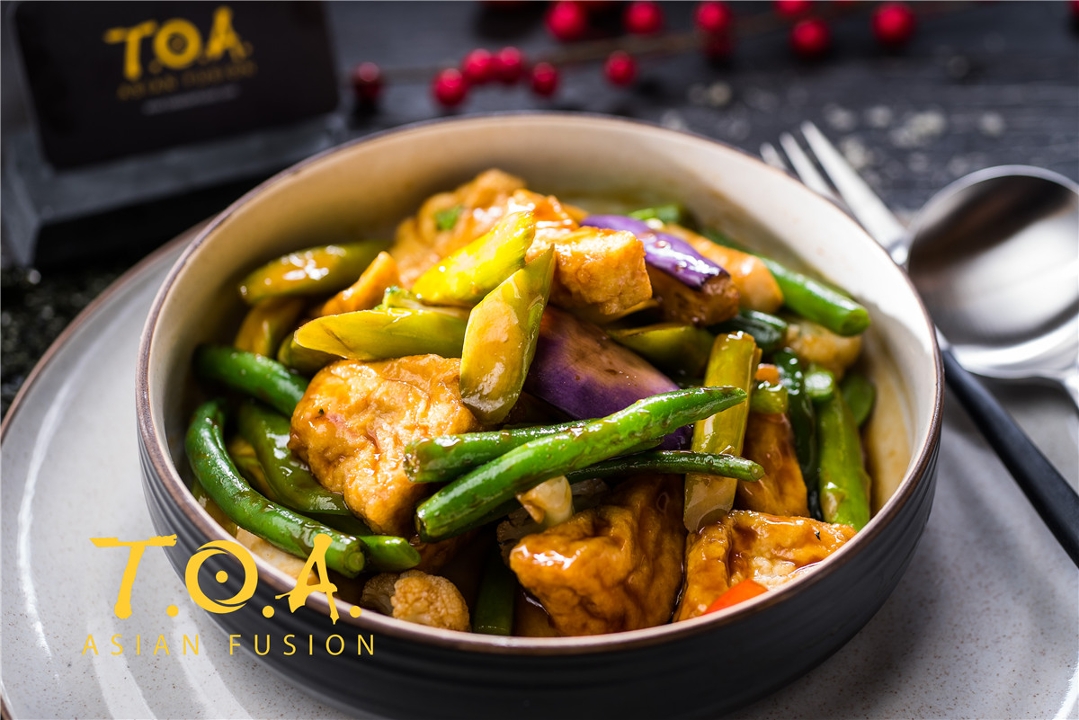 Order Mixed Vegetables with Tofu food online from Toa Asian Fusion store, Farmingdale on bringmethat.com