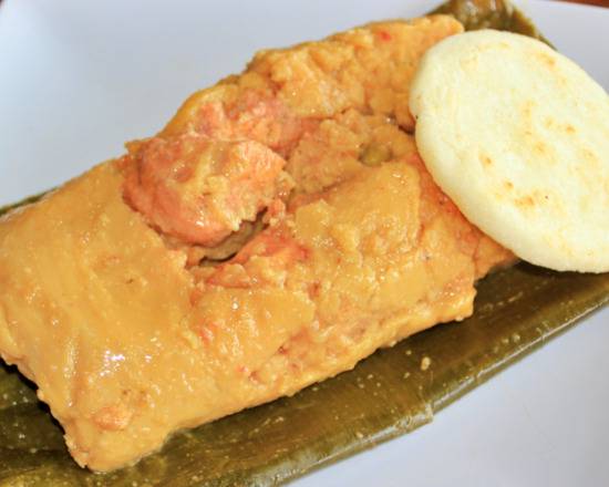 Order Tamal valluno food online from Aroma Cafe store, Springfield on bringmethat.com