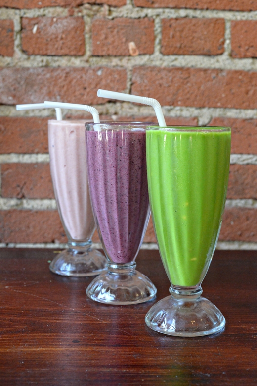 Order Smoothie food online from Factors Famous Deli store, Los Angeles on bringmethat.com