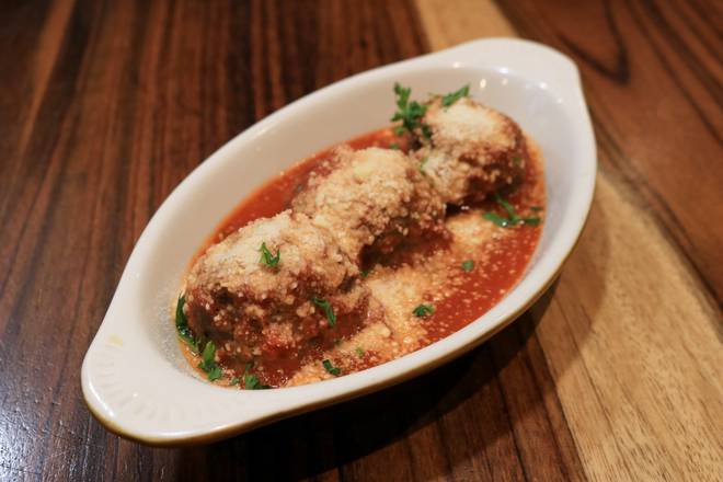 Order Meatballs Pamadoro food online from Silver Spoon Diner store, New York on bringmethat.com