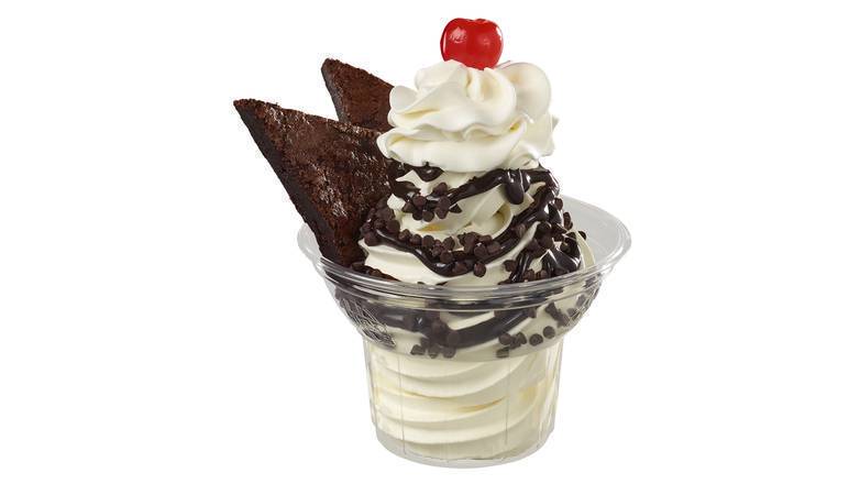 Order Brownie Sundaes food online from Rita'S Italian Ice store, Abingdon on bringmethat.com