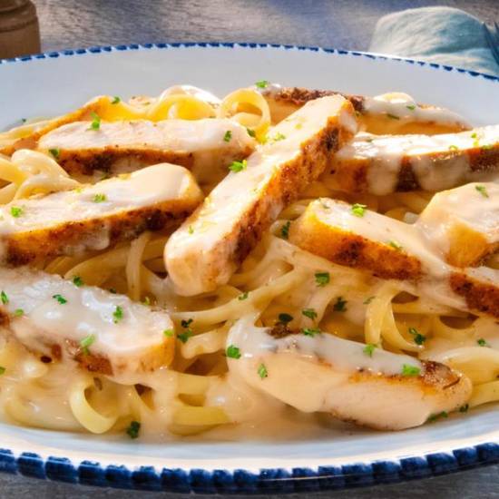 Order Cajun Chicken Linguini Alfredo food online from Red Lobster store, Rocky Mount on bringmethat.com