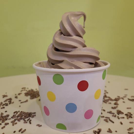 Order Cookies and Cream food online from Joghurt Frozen Yogurt Haus store, Chino on bringmethat.com