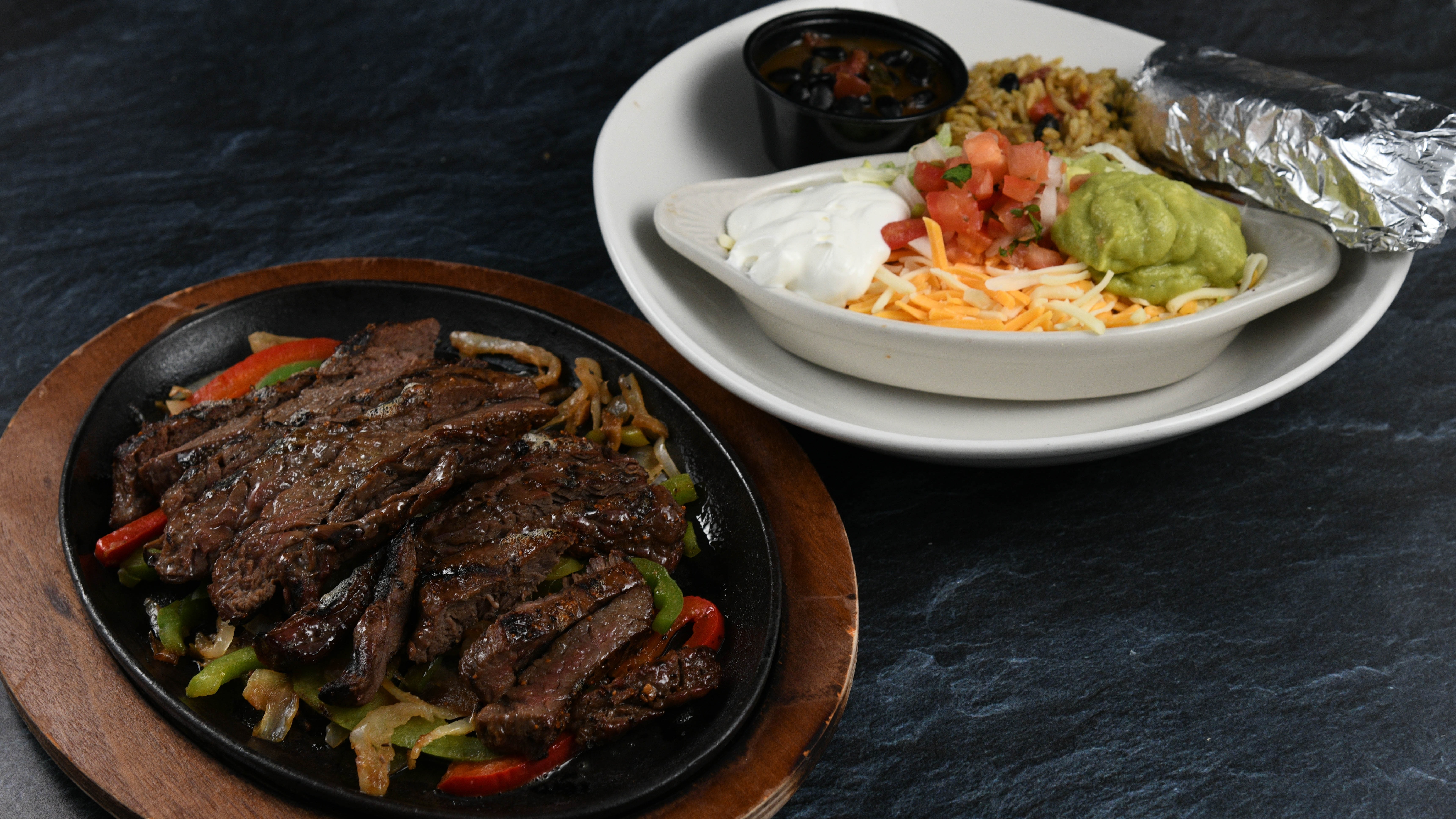 Order Amazon Fajitas - Beef food online from Rainforest Cafe store, Tempe on bringmethat.com