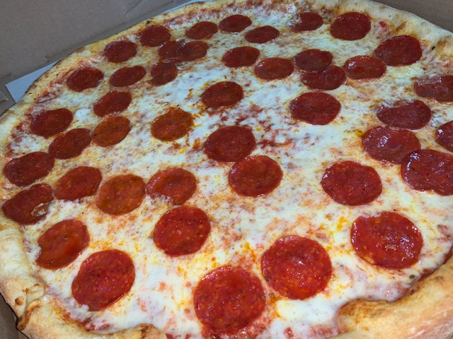 Order Pepperoni Pizza food online from Divano Pizza store, Garner on bringmethat.com