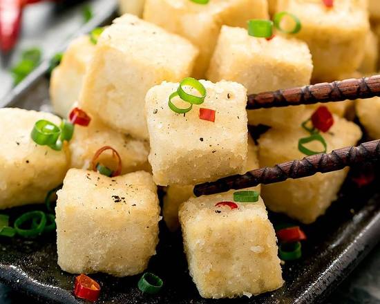 Order Fried Tofu food online from 135 Chinese Restaurant store, Lakewood on bringmethat.com