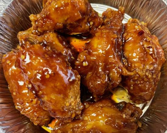 Order Garlic Chicken Wings food online from Sui Min House store, Paterson on bringmethat.com