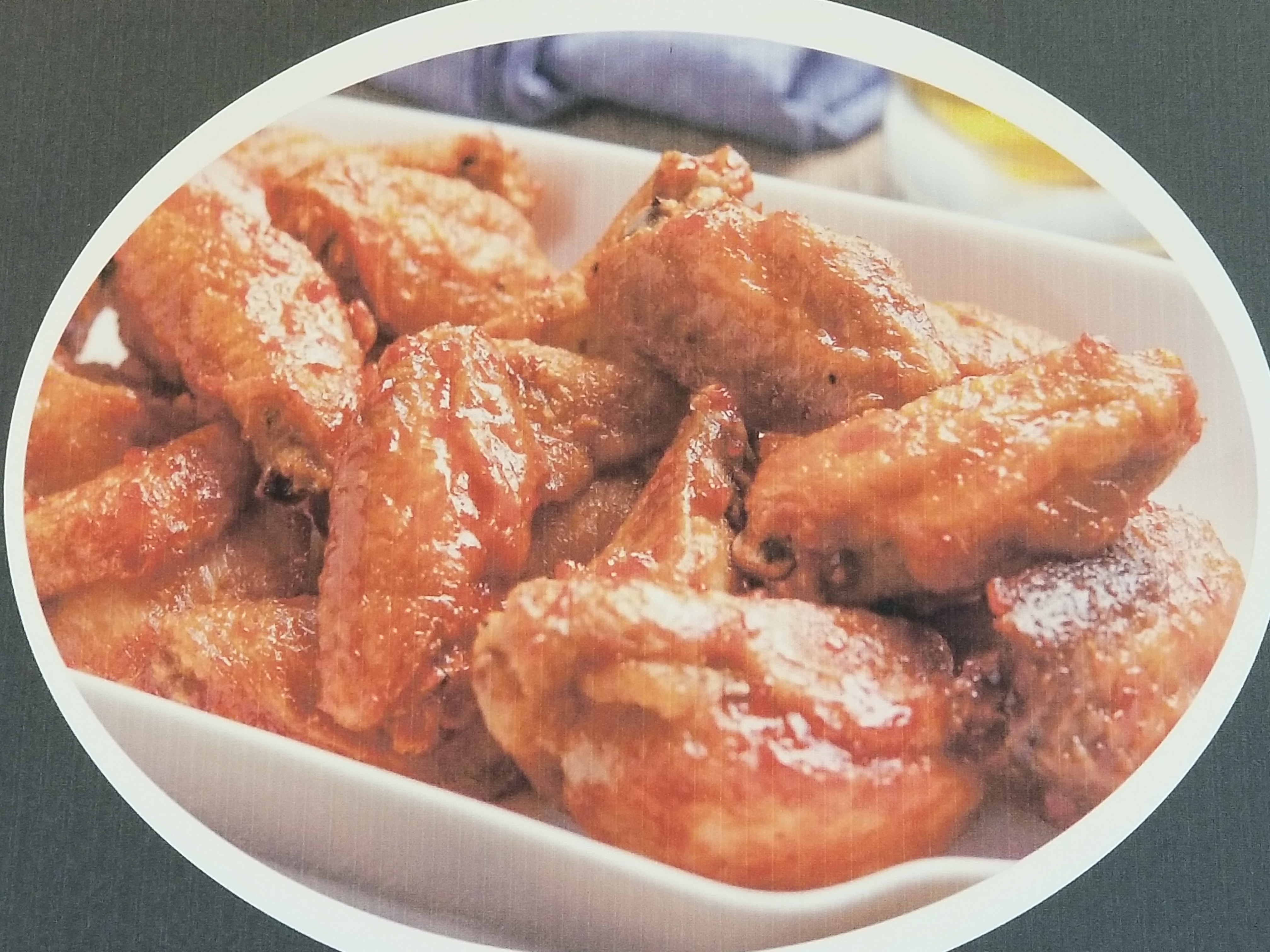 Order Chicken Wings food online from Z French Tacos And Gyros store, Baltimore on bringmethat.com