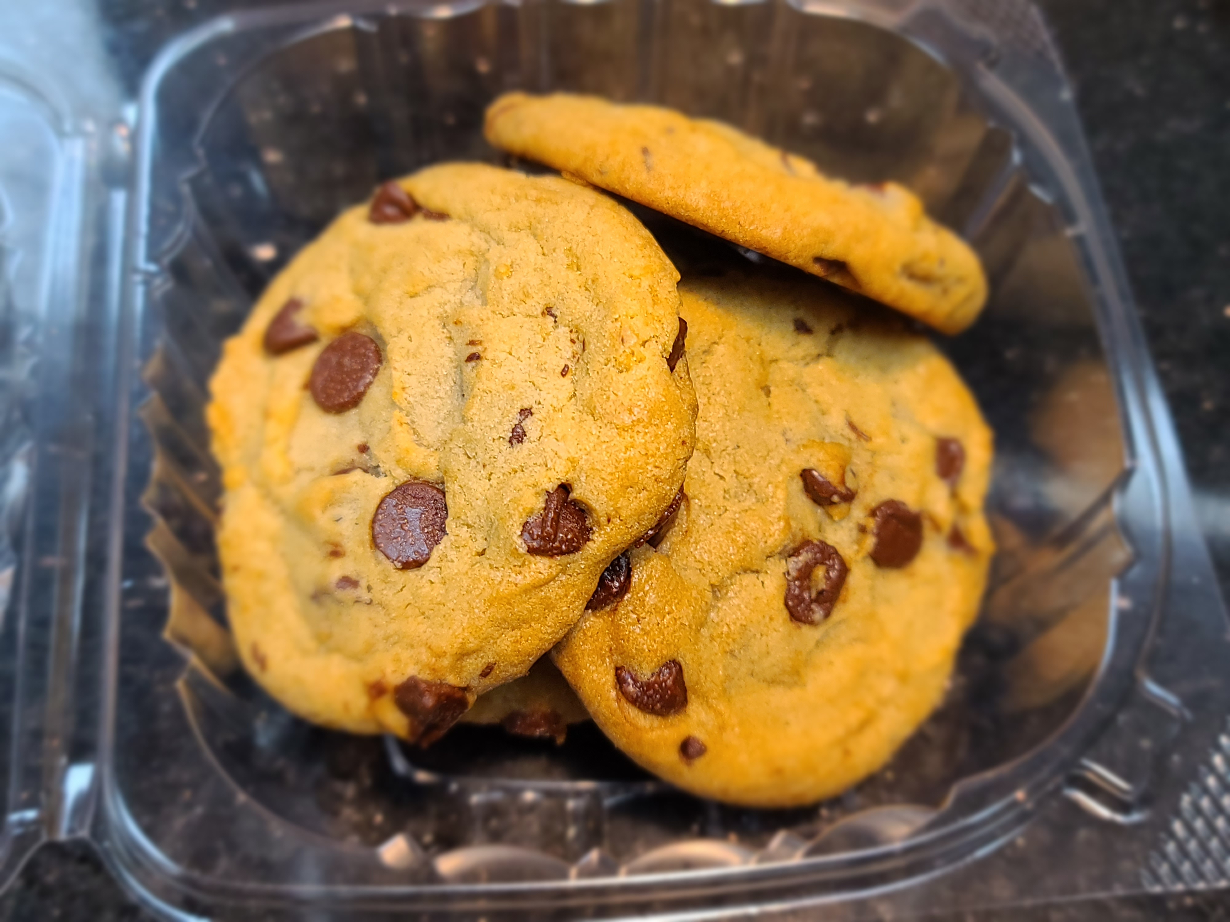 Order Chocolate chip cookies food online from Krazy Pizza And Wings store, Brooklyn on bringmethat.com