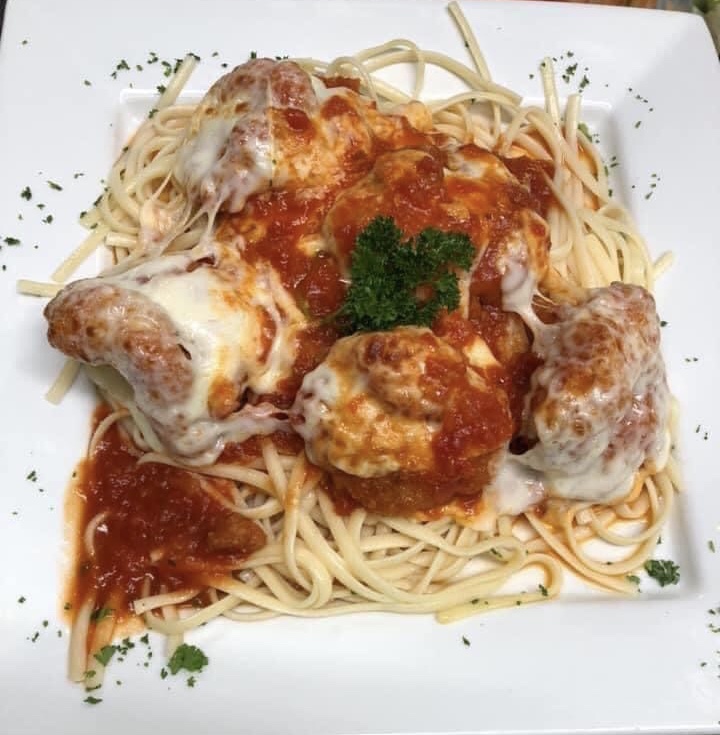 Order Chicken Parmigiana food online from Nyack Diner store, Nyack on bringmethat.com