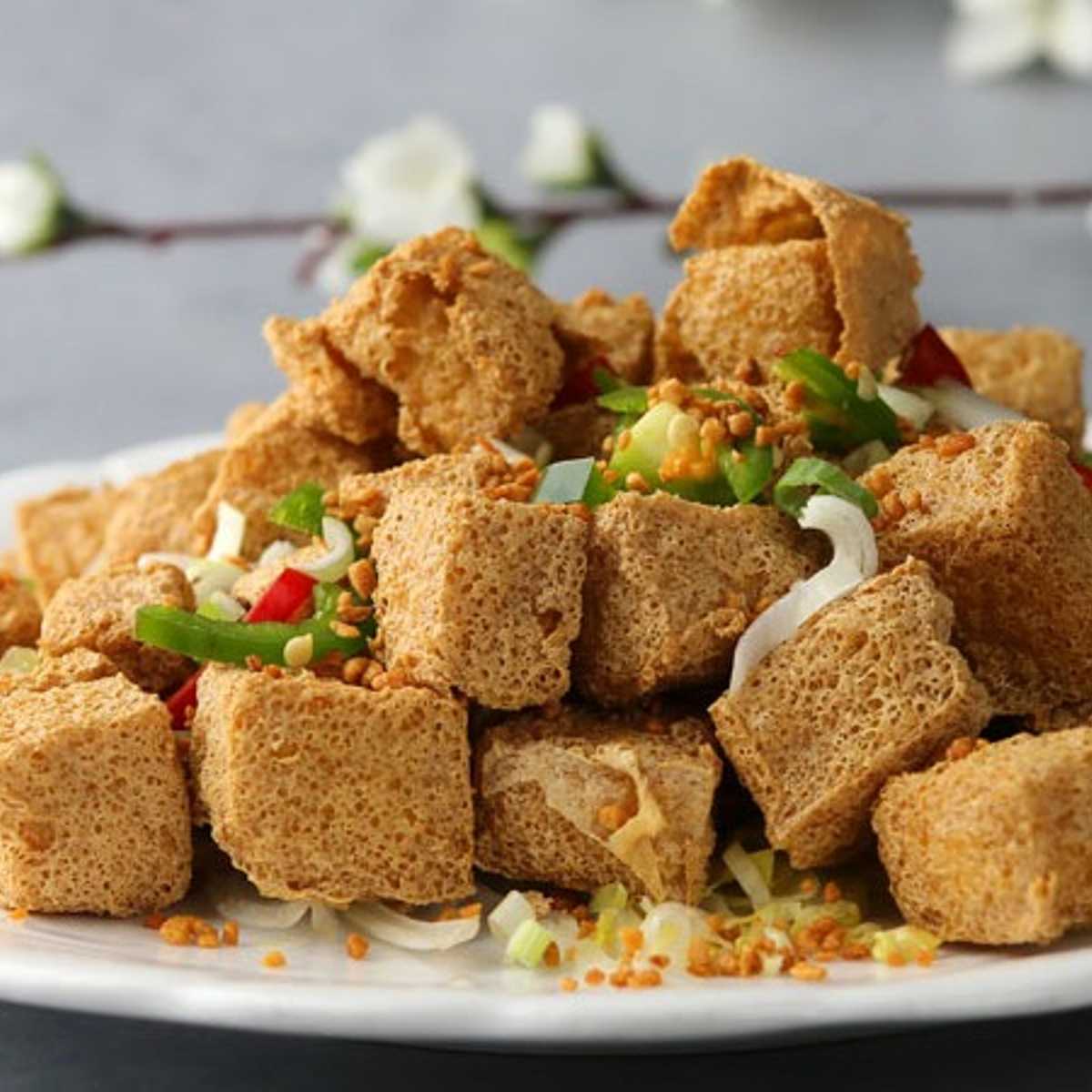 Order  Salt & Pepper Tofu 椒鹽豆腐粒  food online from Pop Kitchen store, Daly City on bringmethat.com