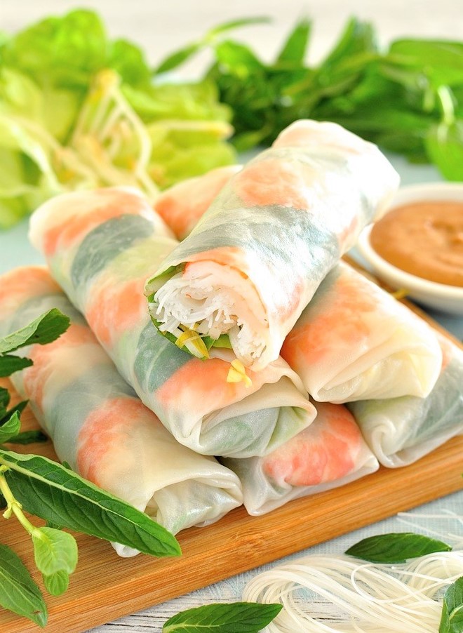 Order A5. Shrimp Spring Roll food online from Pho Saigon Express store, Escondido on bringmethat.com