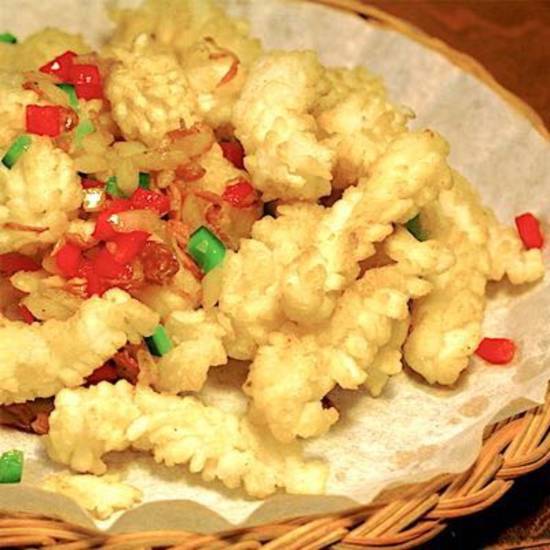 Order Salt & Pepper Squid  food online from Lucky Wok Chinese Food store, Ontario on bringmethat.com