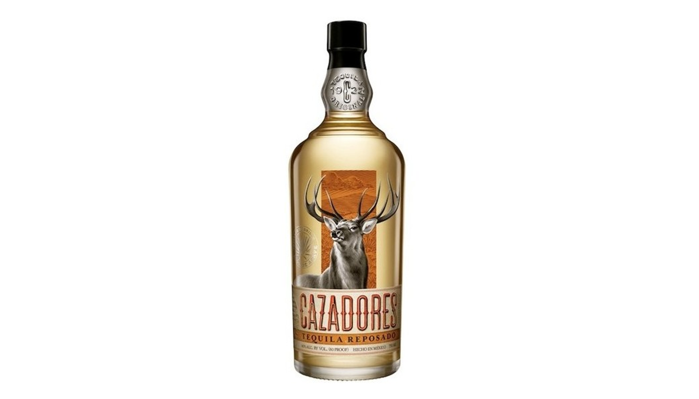 Order Cazadores Tequila Reposado 750mL food online from Ross Liquor store, Sylmar on bringmethat.com